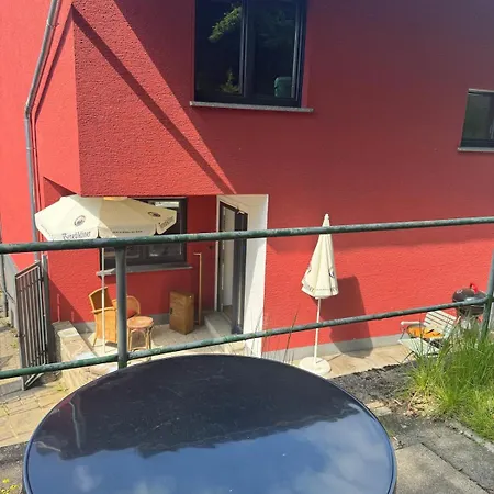 Two-story With Outdoor Area Lägenhet Engelskirchen